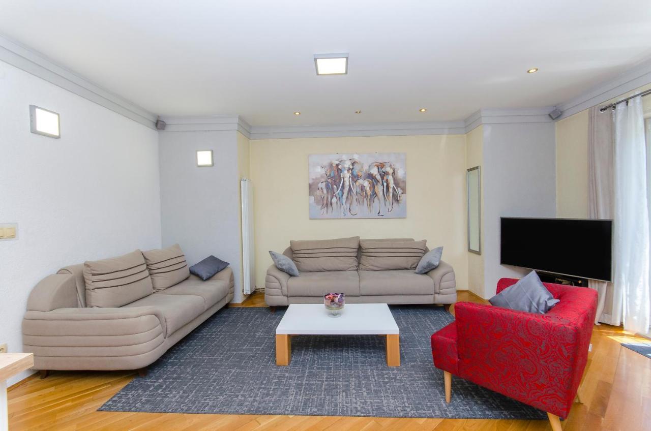 Ferienwohnung Fima Centar Stobrec Split Exterior foto