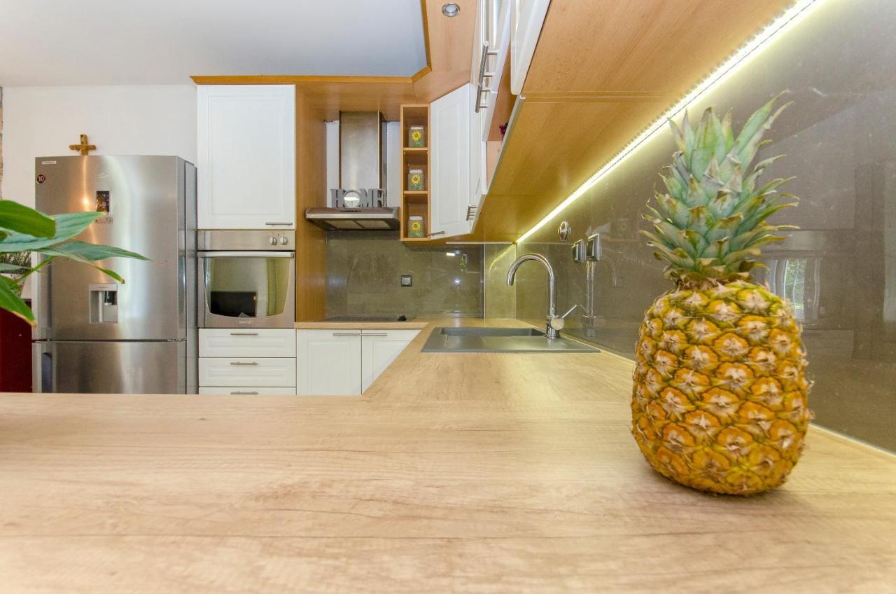 Ferienwohnung Fima Centar Stobrec Split Exterior foto